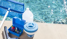 Swimming Pool Cleaning Kit in Clark County NV